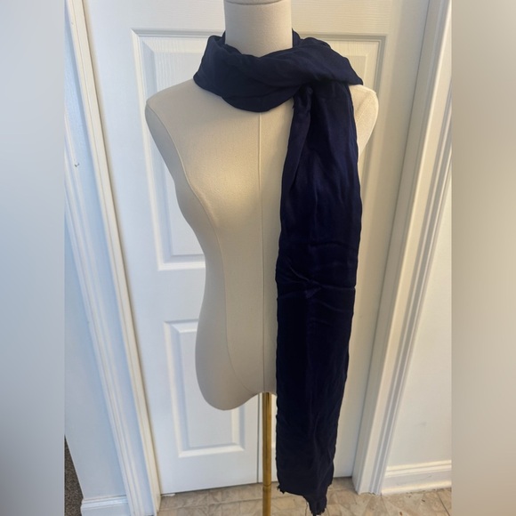 INC Blue Scarf/Pashmina | 20x80 | NWT | Luxe Soft Layer + Versatile Wrap ๐โจ - Picture 3 of 3